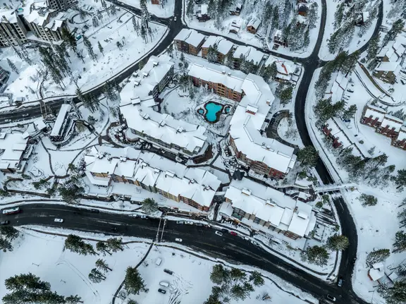 California Snowstorm Extends Ski Season