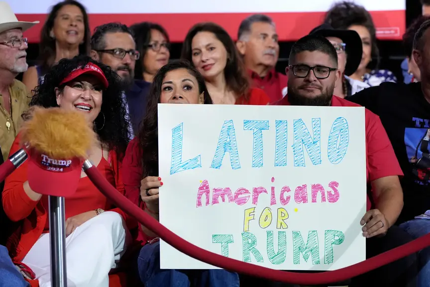 Poll Shows Erosion in Trump’s Key Voter Support