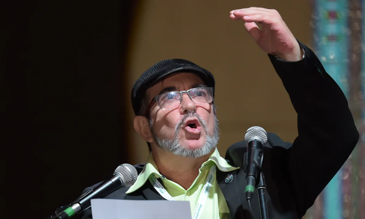 Excomandante de las FARC en evento de campaña electoral en el Cauca, Colombia
