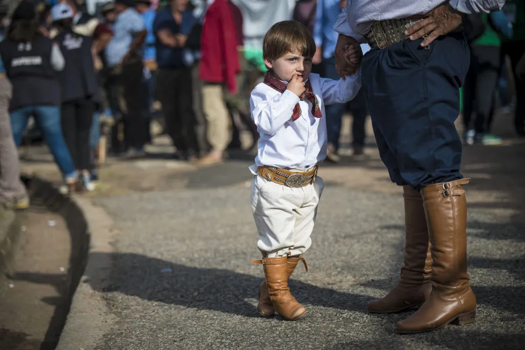 Urban Latin American street showing modern lifestyle trends and declining birth rates