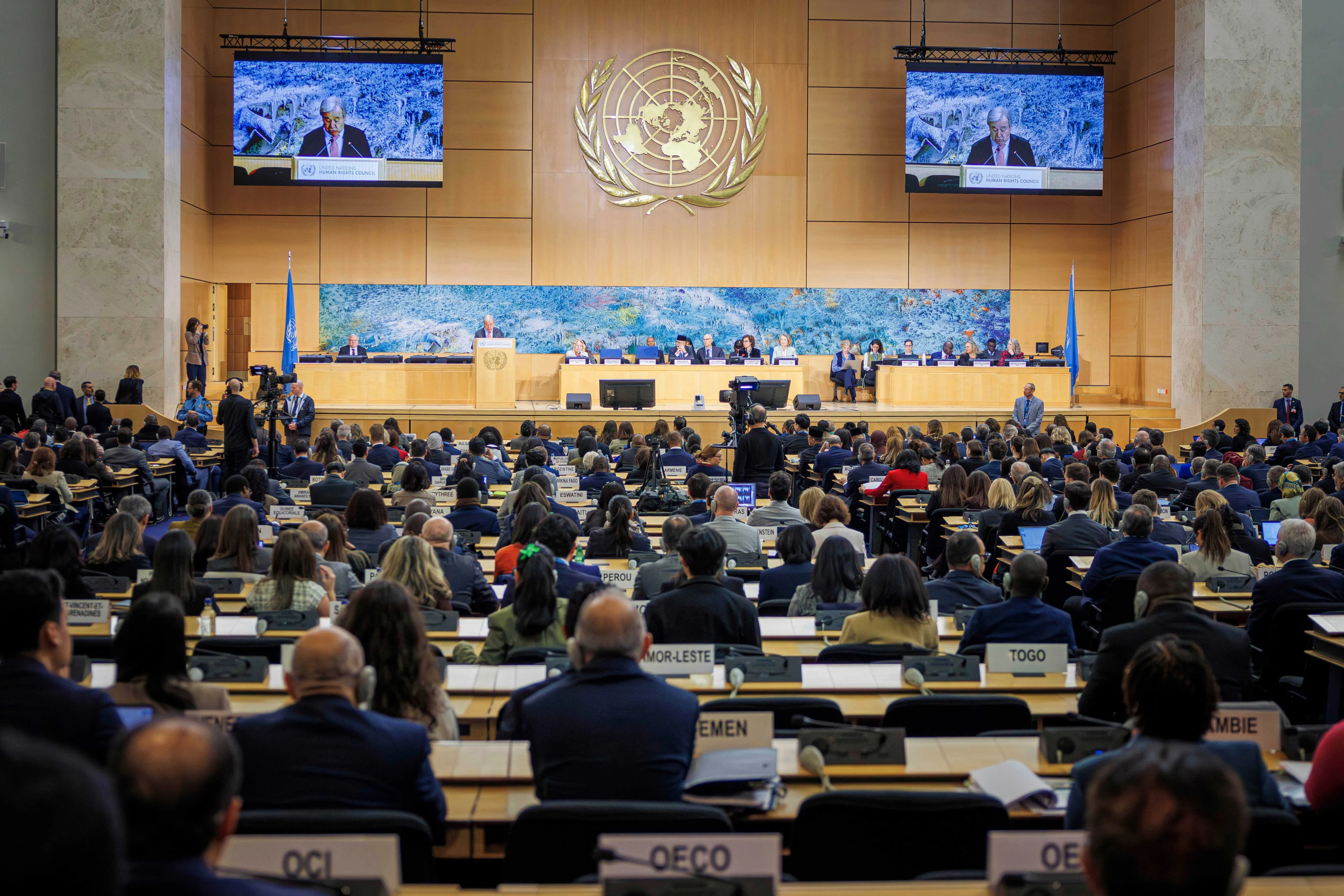 United Nations General Assembly hall during leadership candidate session